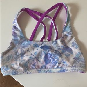 Ivivva by lululemon Sports bra
